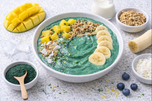 Mango–Spirulina Smoothie Bowl